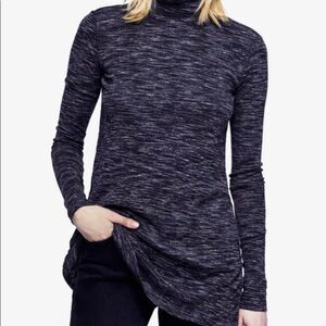 Free People | We The Free | Stone Cold Split Back Turtleneck Size Medium